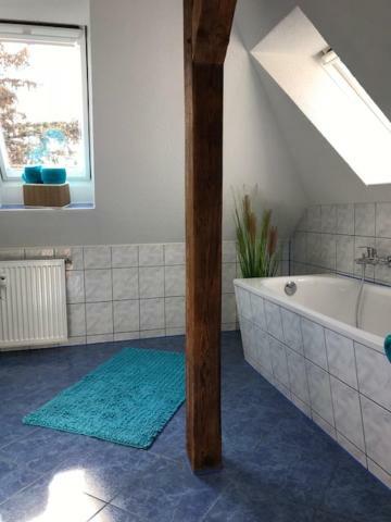 Liebevoll Eingerichtete Ferienwohnung Im Dg Zwenkau Kültér fotó